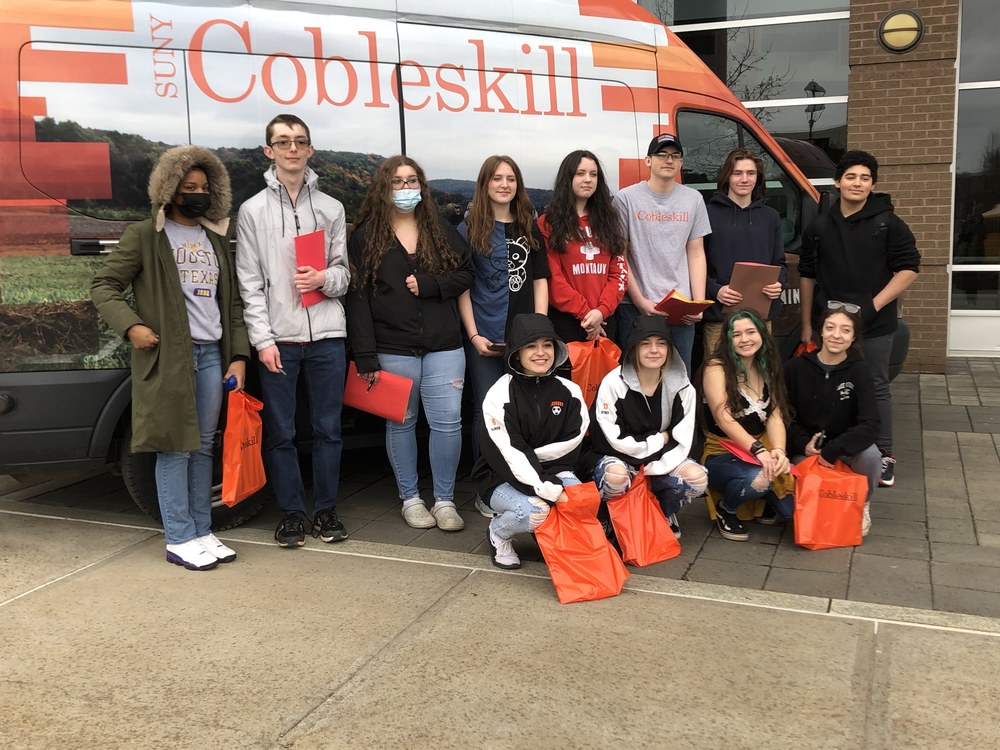 Juniors Visit SUNY Cobleskill Roxbury Central School